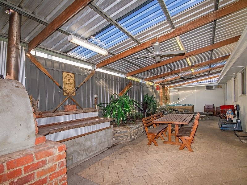 49 Parklands Crescent, Reynella SA 5161