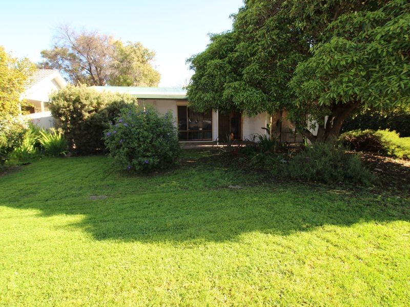 4 Dover Street, Aldinga Beach SA 5173