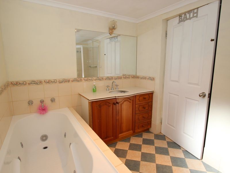 4 Dover Street, Aldinga Beach SA 5173