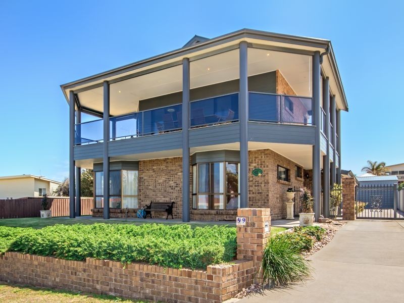 99 Second Avenue, Moana SA 5169