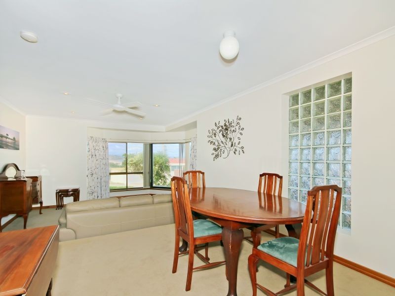 99 Second Avenue, Moana SA 5169