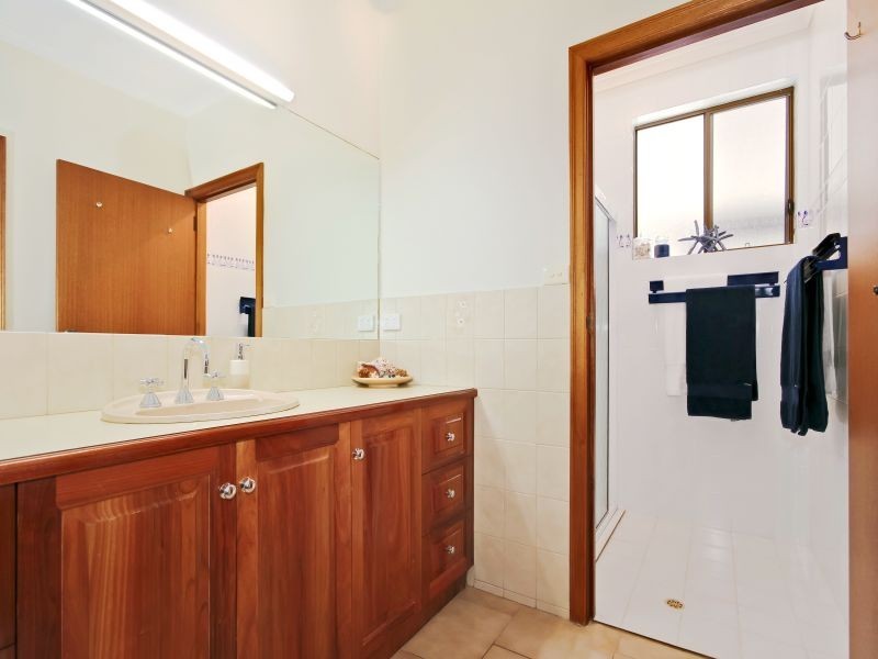 99 Second Avenue, Moana SA 5169