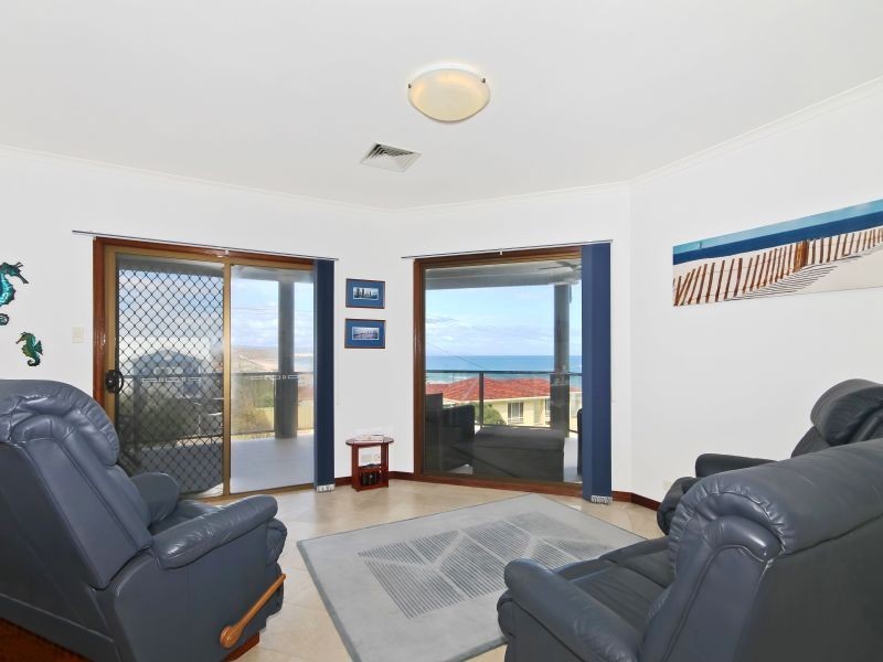 99 Second Avenue, Moana SA 5169