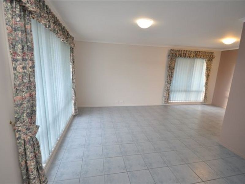 98 Rowley Road, Aldinga Beach SA 5173