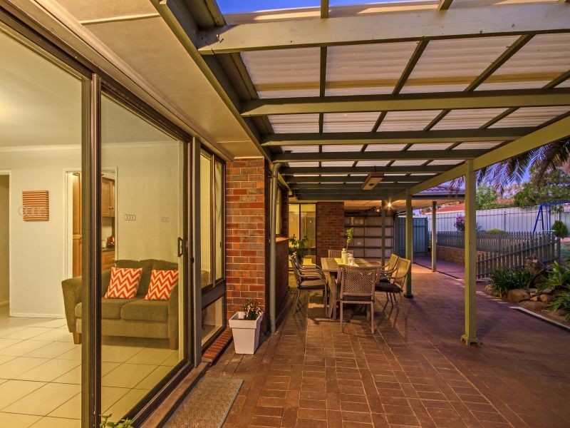 18 Basedows Street, Happy Valley SA 5159