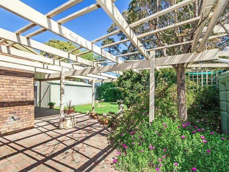 7 Rover Crescent, Port Willunga SA 5173