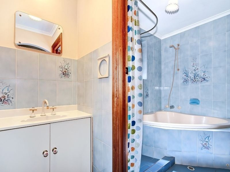 7 Rover Crescent, Port Willunga SA 5173