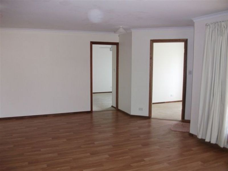 5 Sims Road, Aldinga Beach SA 5173