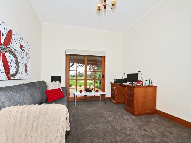 19 Herbert Allan Way, Willunga SA 5172