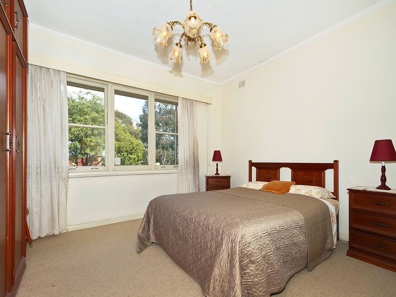 107 Shepherds Hill Road, Eden Hills SA 5050