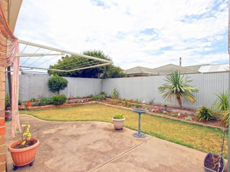 U1 21 Heathersay Avenue, Aldinga Beach SA 5173