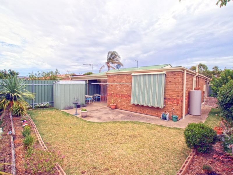 U1 21 Heathersay Avenue, Aldinga Beach SA 5173