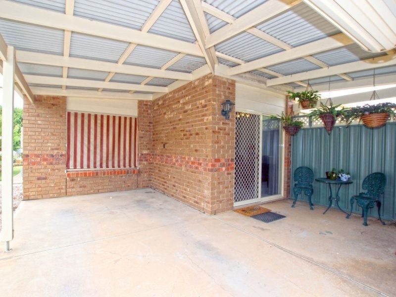 U1 21 Heathersay Avenue, Aldinga Beach SA 5173