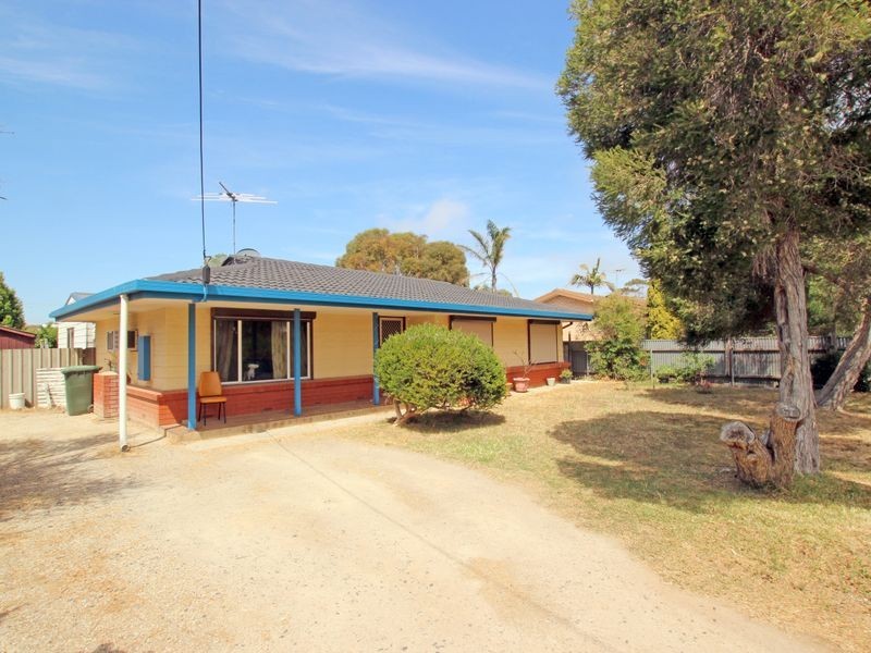 20 Elder Parade, Port Willunga SA 5173