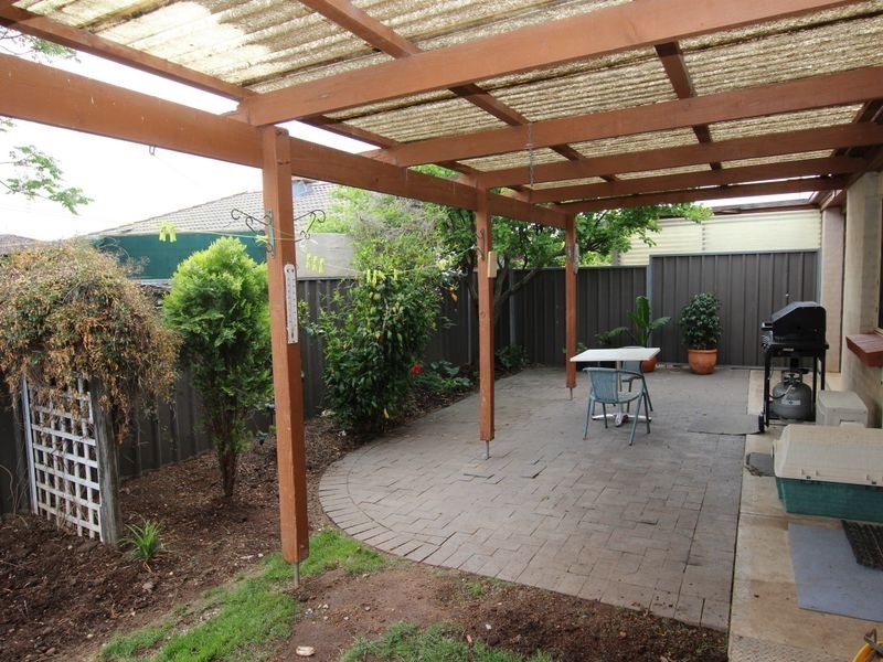 1/1 Heathersay Avenue, Aldinga Beach SA 5173