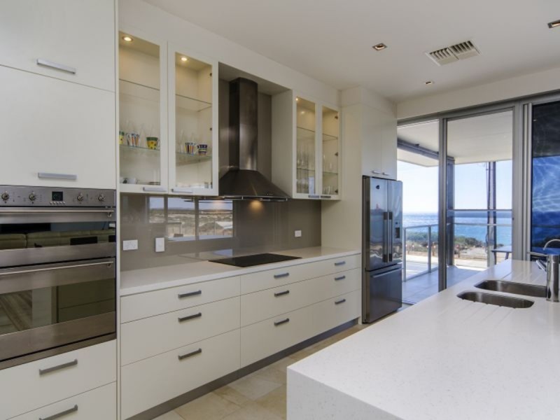 41 Esplanade, Port Willunga SA 5173