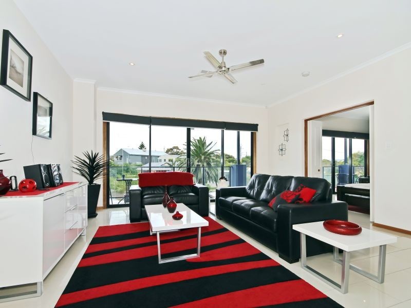 8 Thomas Street, Aldinga Beach SA 5173