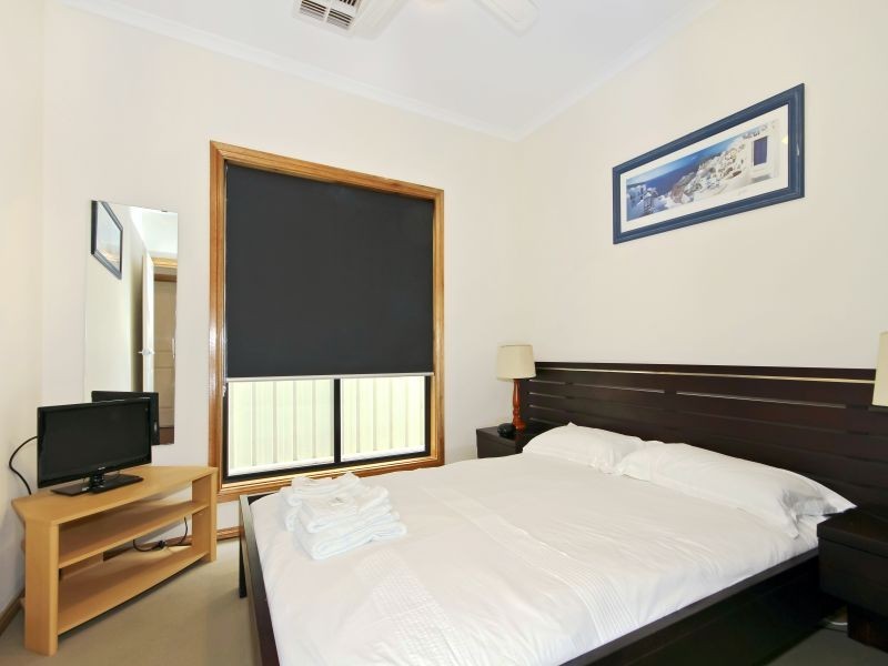 8 Thomas Street, Aldinga Beach SA 5173