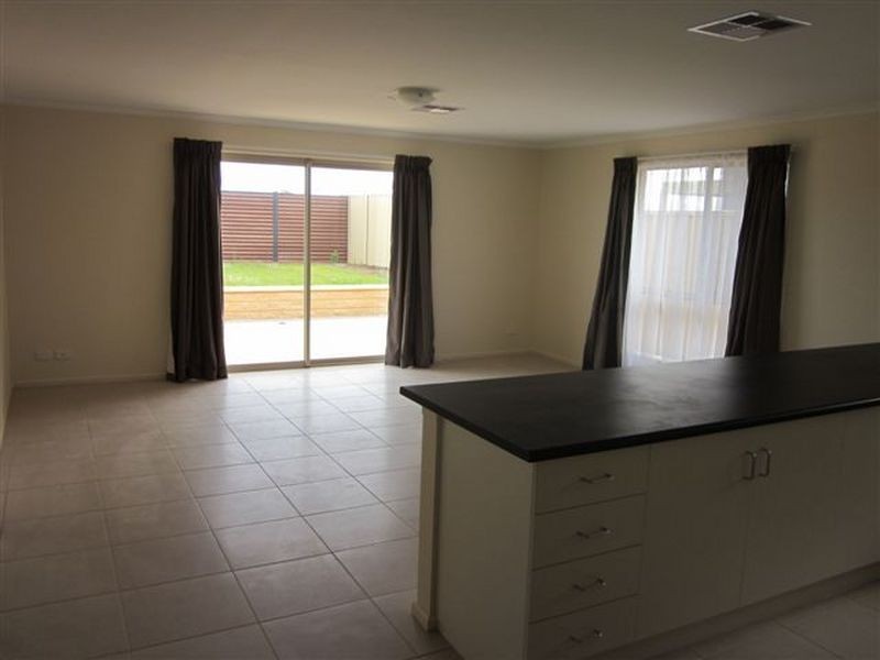 15 Knoll Avenue, Aldinga Beach SA 5173