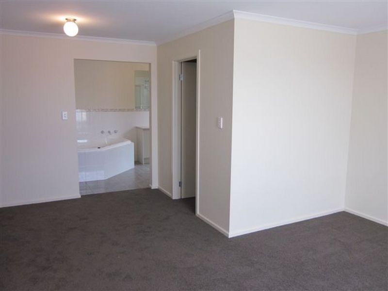 15 Knoll Avenue, Aldinga Beach SA 5173