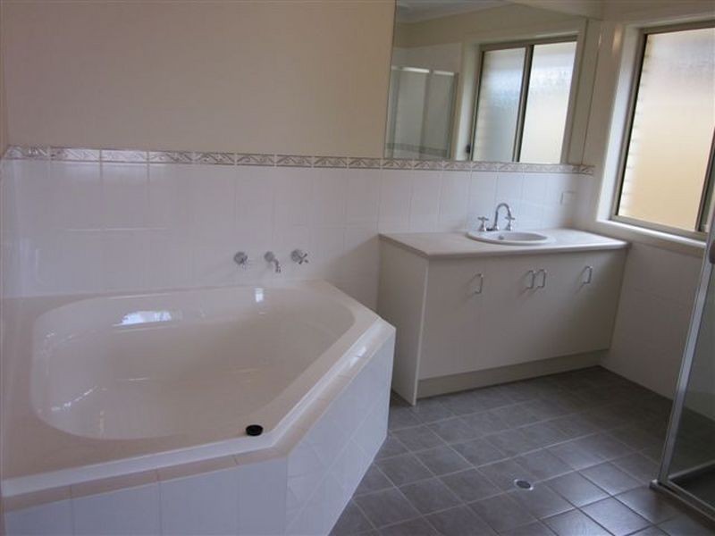 15 Knoll Avenue, Aldinga Beach SA 5173