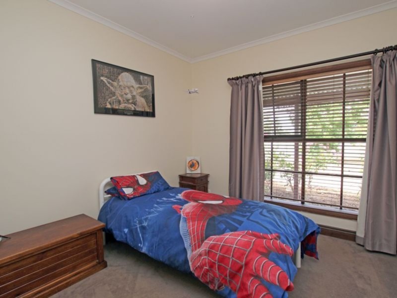 19 Waye Street, Mount Compass SA 5210