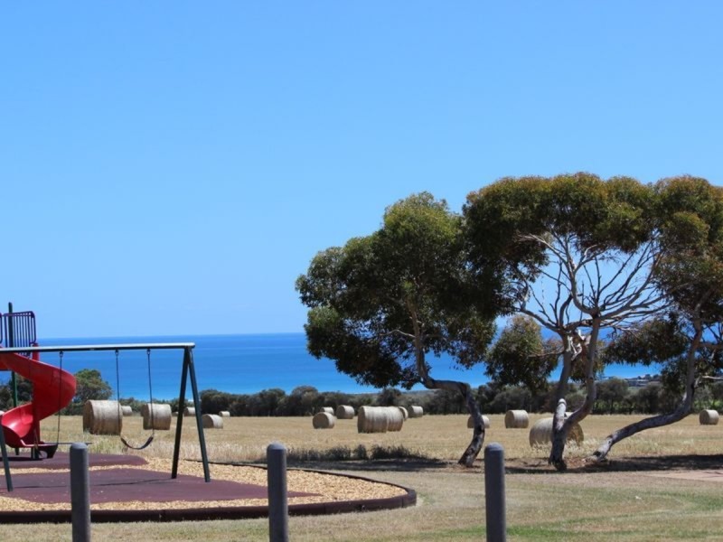 4 Greenoch Street, Sellicks Beach SA 5174