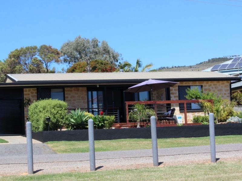 4 Greenoch Street, Sellicks Beach SA 5174