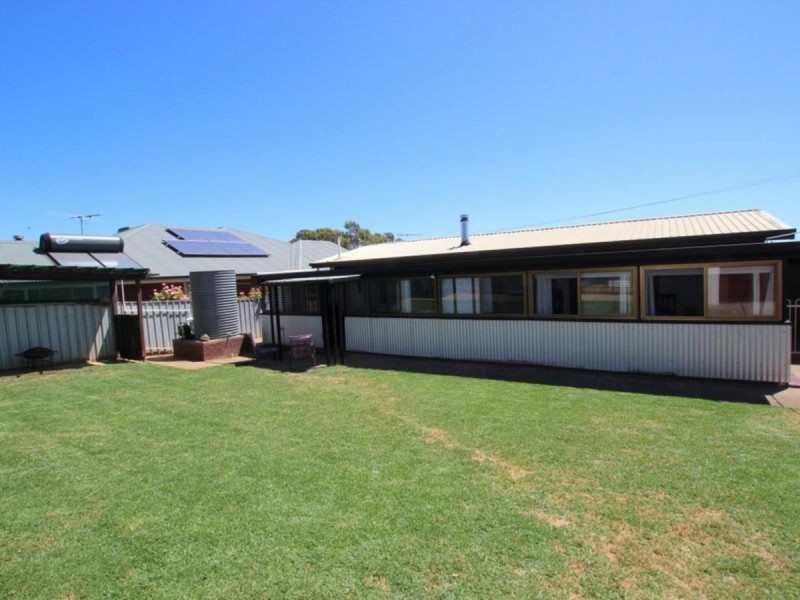 4 Greenoch Street, Sellicks Beach SA 5174