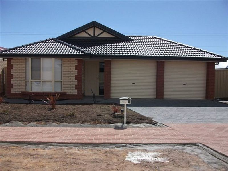 13 Wave Road, Seaford Meadows SA 5169