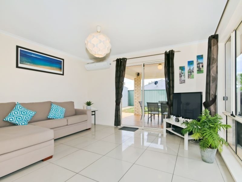 4 Azure Place, Aldinga Beach SA 5173