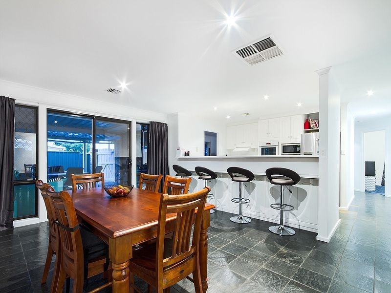 2 Jasmine Avenue, Maslin Beach SA 5170