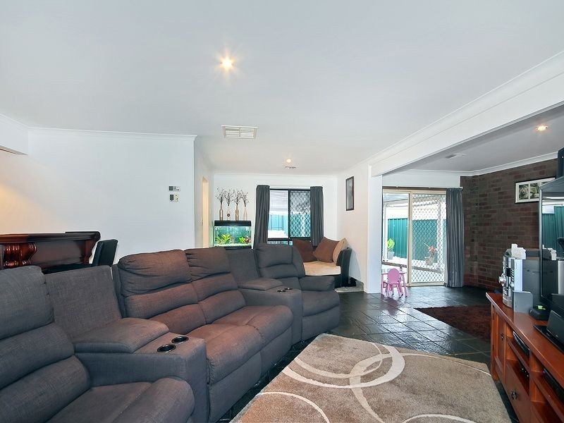 2 Jasmine Avenue, Maslin Beach SA 5170