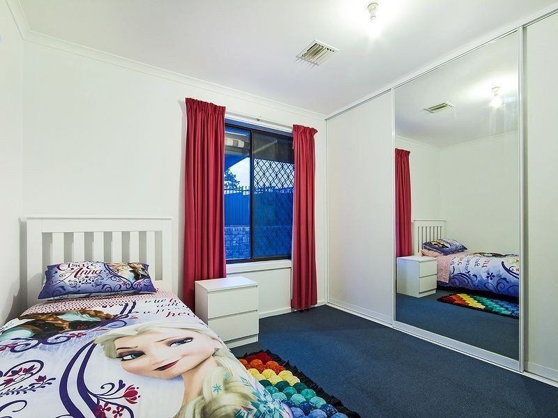 2 Jasmine Avenue, Maslin Beach SA 5170
