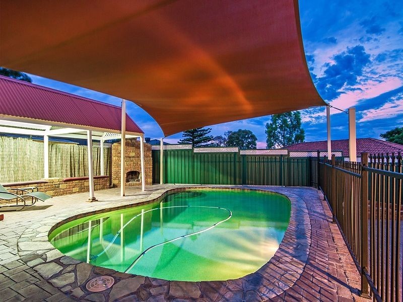 2 Jasmine Avenue, Maslin Beach SA 5170