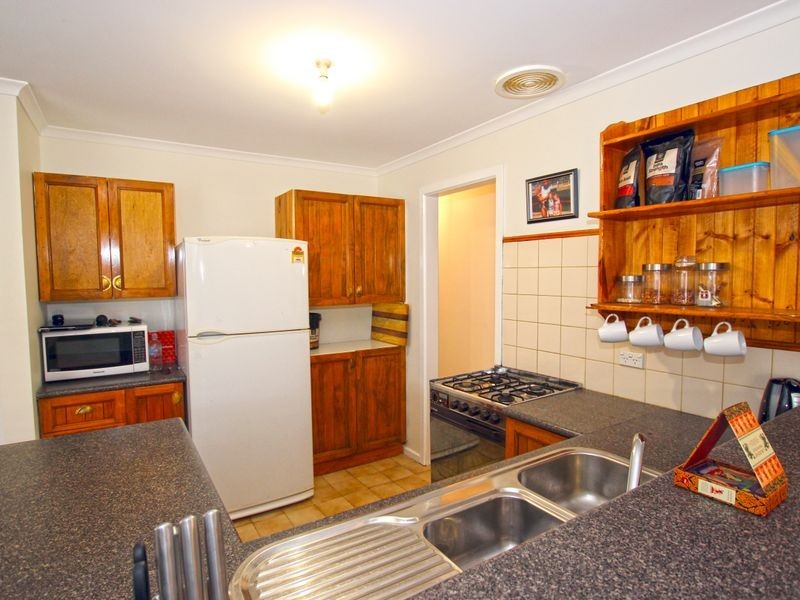 21 Irving Road, Aldinga Beach SA 5173