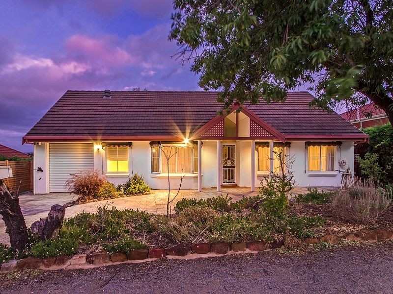 16 Chapman Avenue, Mclaren Vale SA 5171
