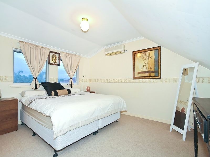16 Chapman Avenue, Mclaren Vale SA 5171