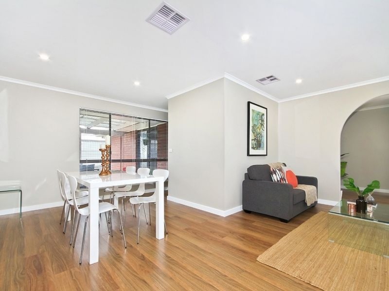 26 Serica Street, Hallett Cove SA 5158