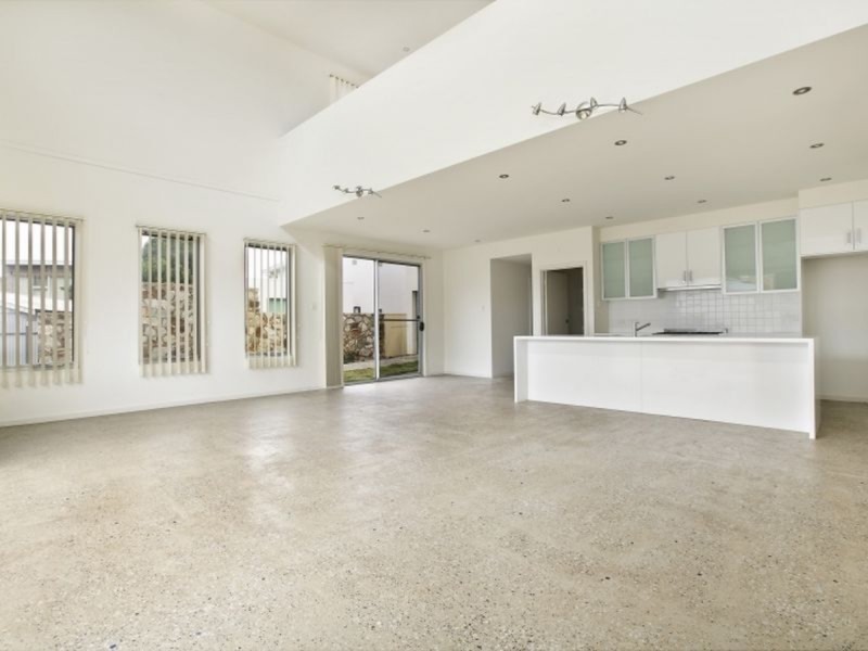 2 Palmer Street, Aldinga Beach SA 5173