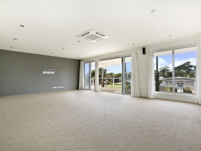 2 Palmer Street, Aldinga Beach SA 5173