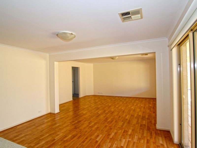 8 Navigation Street, Seaford Meadows SA 5169