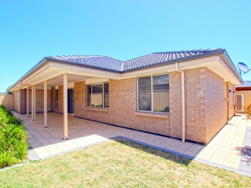 8 Navigation Street, Seaford Meadows SA 5169