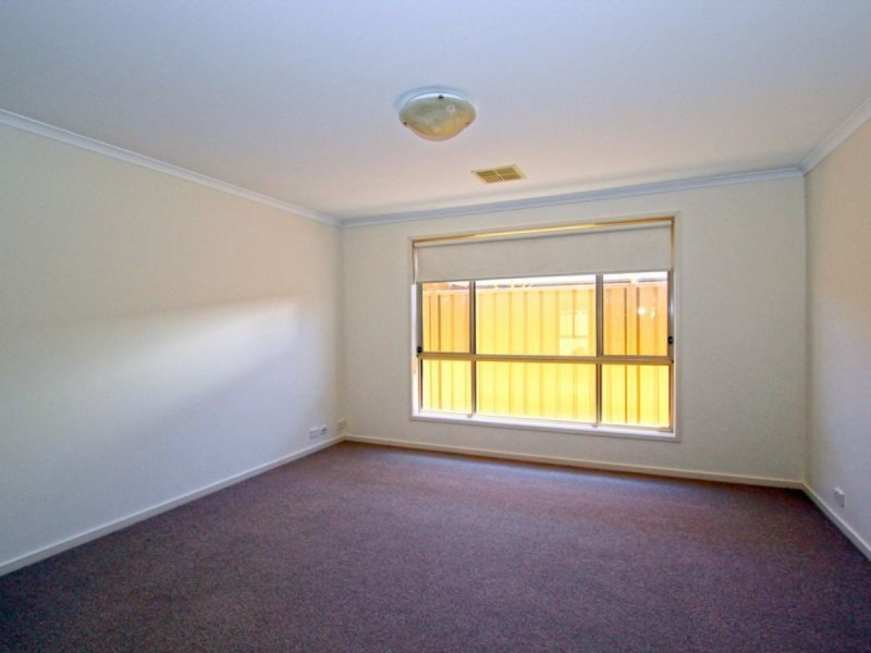 8 Navigation Street, Seaford Meadows SA 5169