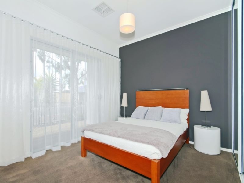 8 Wild Orchid Avenue, Aldinga Beach SA 5173