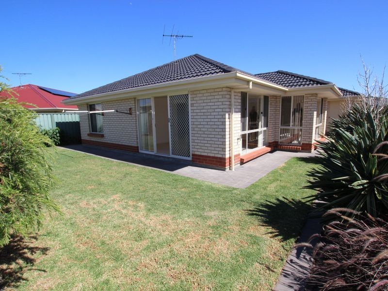 27 Tangerine Court, Aldinga Beach SA 5173
