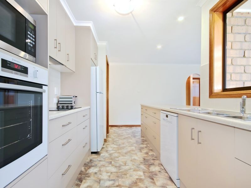56 Delta Crescent, Aberfoyle Park SA 5159