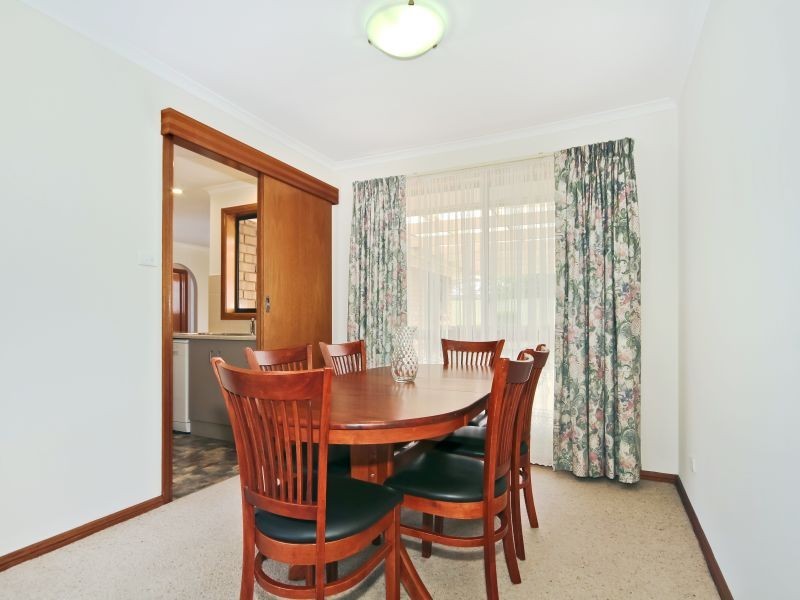 56 Delta Crescent, Aberfoyle Park SA 5159