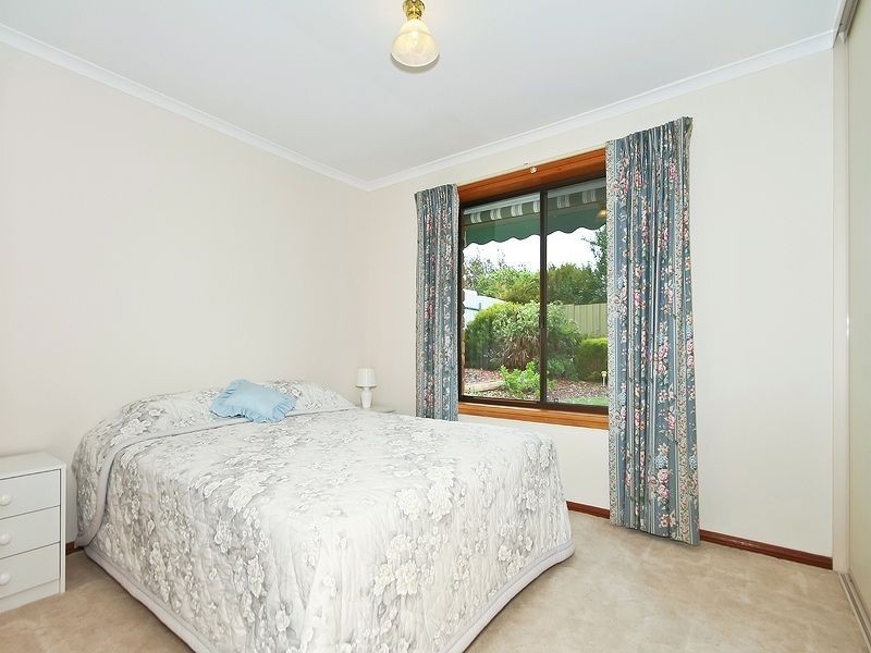 56 Delta Crescent, Aberfoyle Park SA 5159