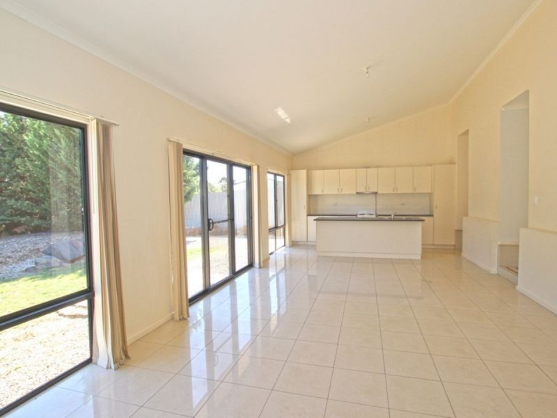 11 Aberdeen Street, Sellicks Beach SA 5174